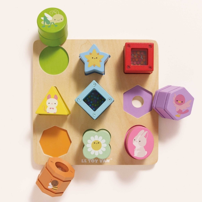 Le toy van sensory shapes shop