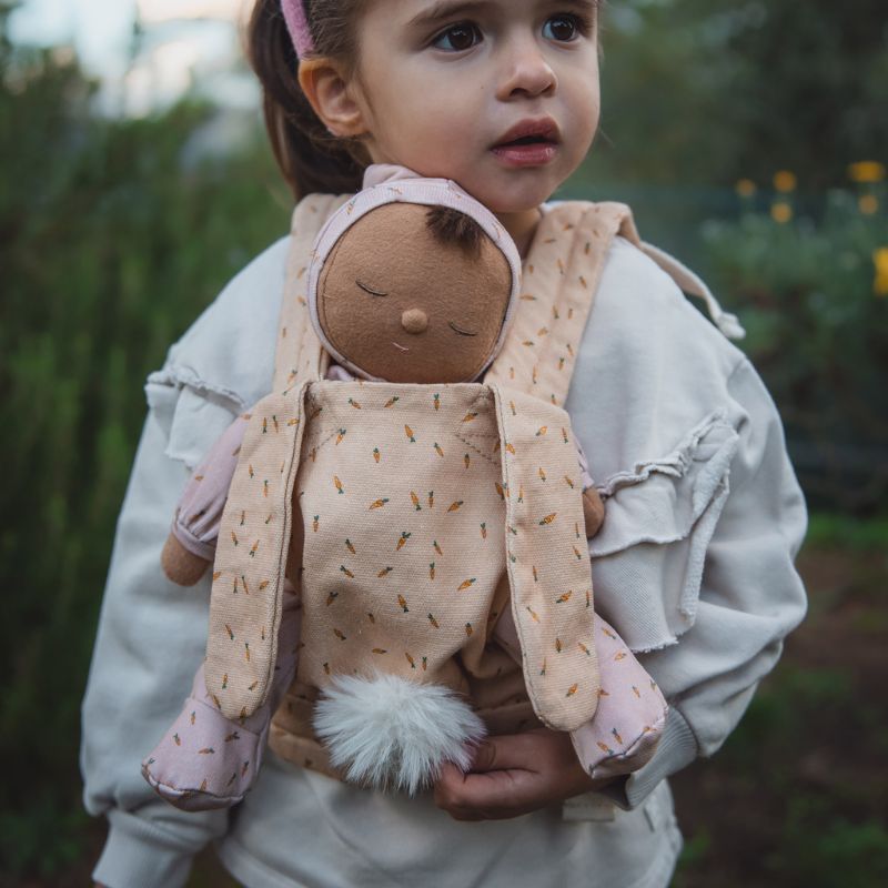 Olli Ella Dinkum Doll Cottontail Carrier - Hopscotch