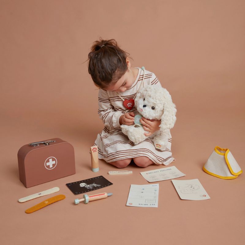 Olli Ella Dinkum Dog Vet Set